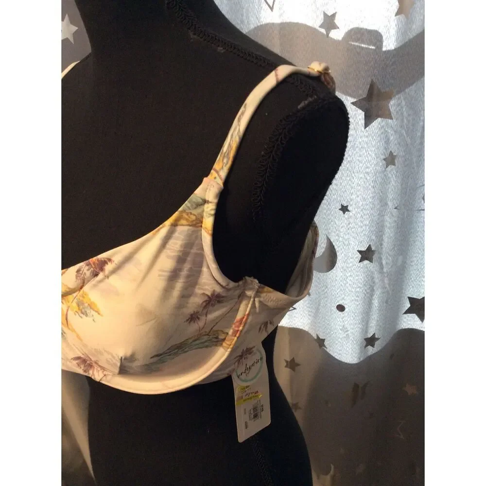 New NWT Size XXL (20) Swim Top Tropical Island Life Underwire
